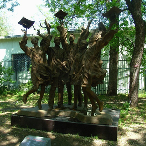 校园雕塑-2