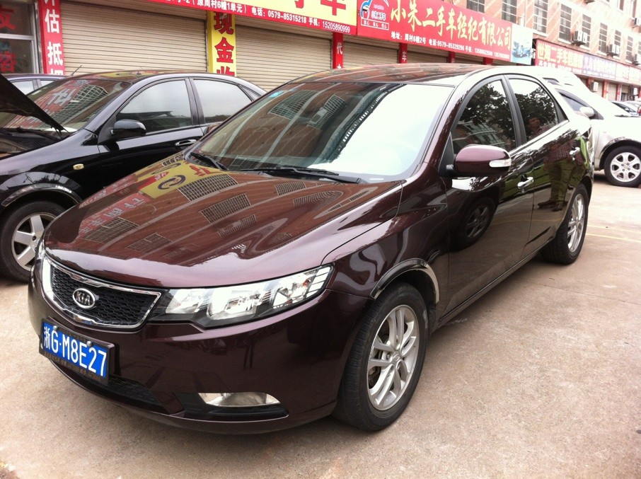 黑色比亚迪二手车 黑色比亚迪.jpg