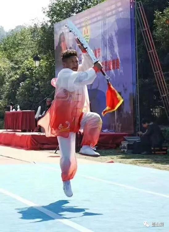 微信图片_20181105094115.jpg