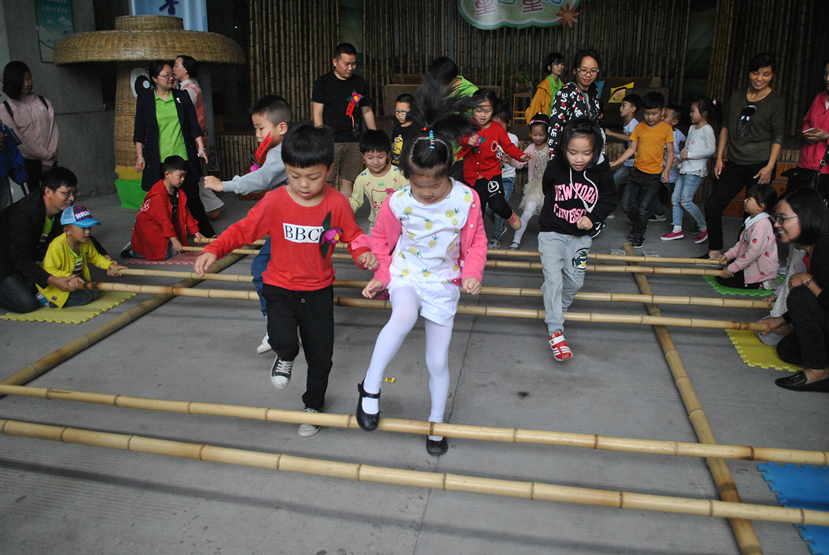 父亲节实验幼儿园大三班活动